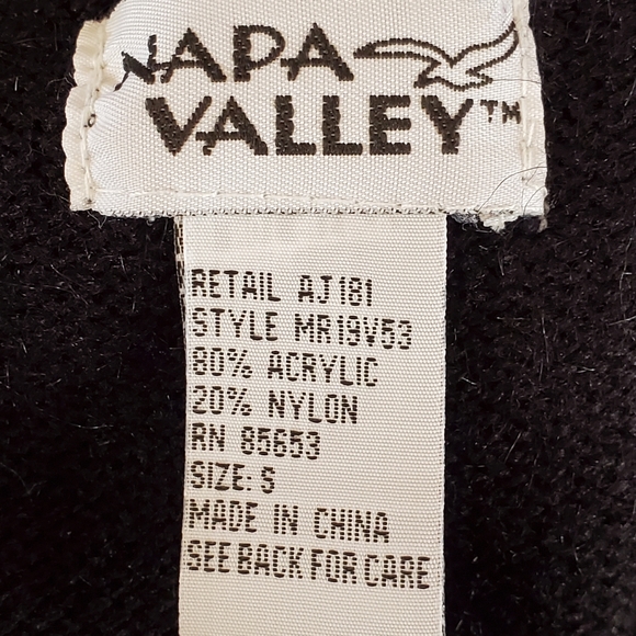 Napa Valley Sweater Vest - Picture 4 of 4